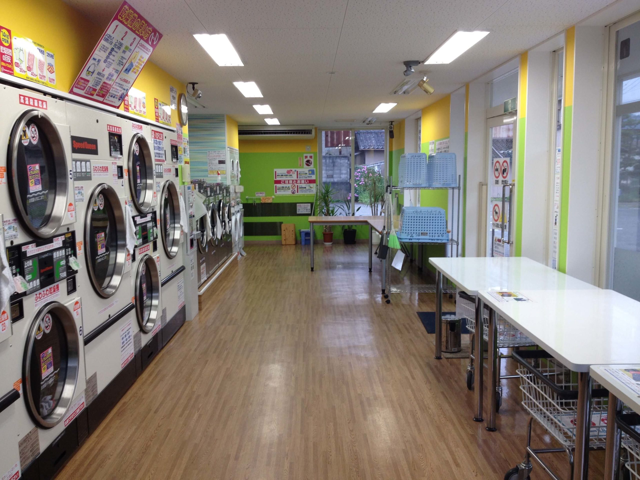 店舗画像02